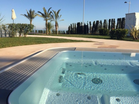 Переливной спа бассейн USSPA Divan Переливной спа бассейн USSPA Divan