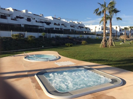 Переливной спа бассейн USSPA Divan Переливной спа бассейн USSPA Divan